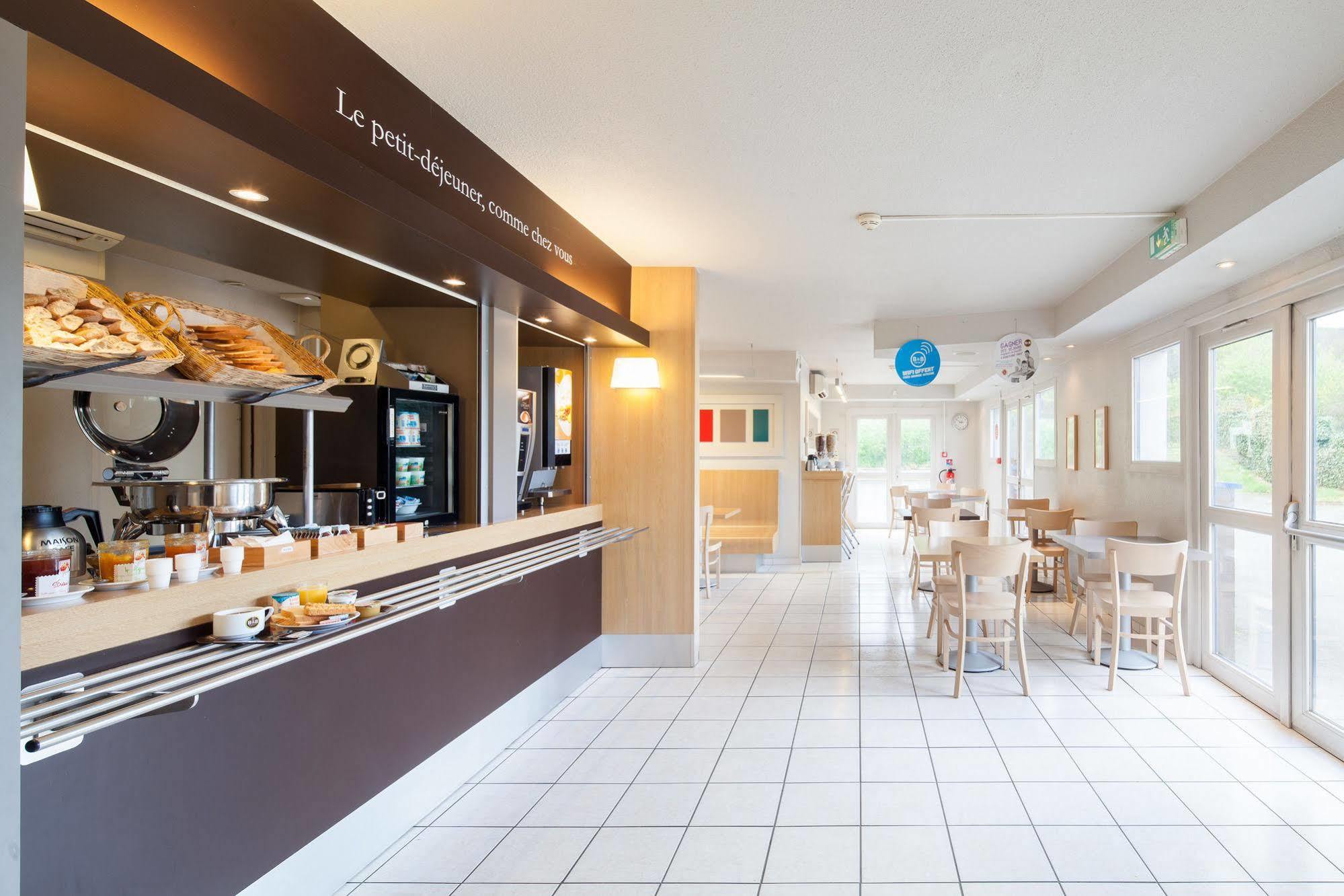 B&B Hotel Montlhery Linas Exteriér fotografie